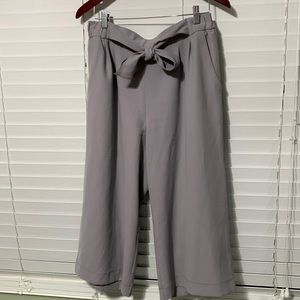 Lululemon gaucho-style pants